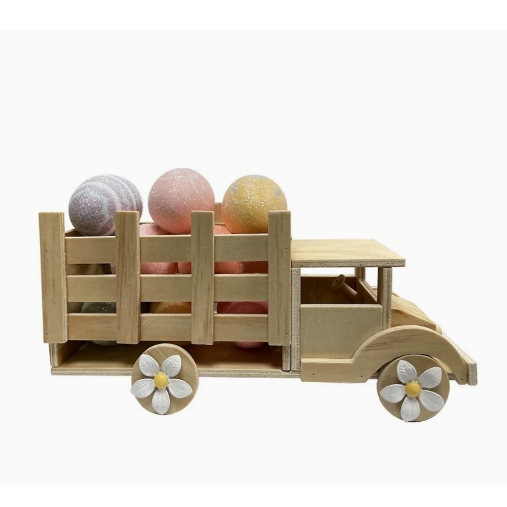 NWT | Decorative Easter Egg Truck